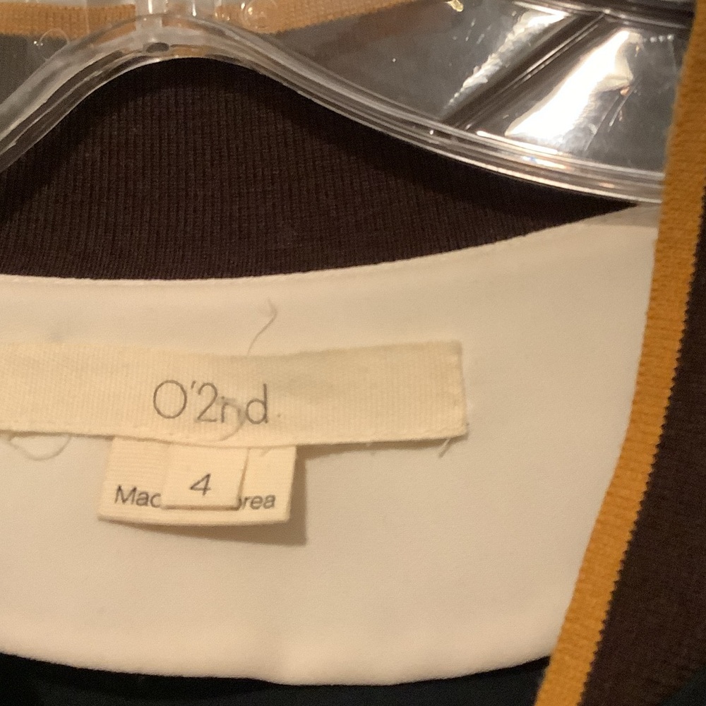O'2nd Brown and Cream Garment - Picture 2 of 13